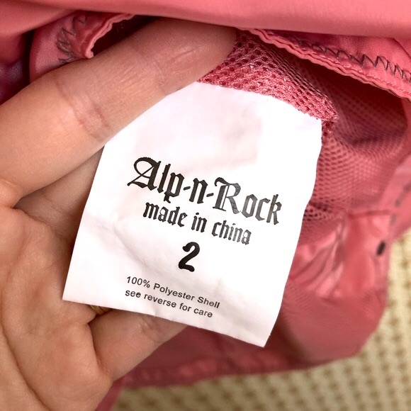 Alp-n-Rock Wildblume Anorak Hooded Pullover in Strawberry Ice Pink | 2 - Picture 14 of 15
